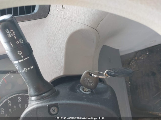2011 Toyota Sienna Le V6 მანქანა იყიდება აუქციონზე, vin: 5TDKK3DC1BS134296, აუქციონის ნომერი: 12613136