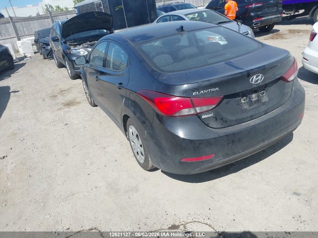 12621127 :رقم المزاد ، 5NPDH4AE6FH625736 vin ، 2015 Hyundai Elantra Gl مزاد بيع