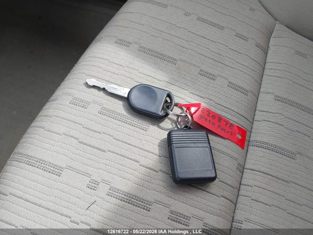 12616722 :رقم المزاد ، 1FAHP3FN6AW220878 vin ، 2010 Ford Focus Se مزاد بيع