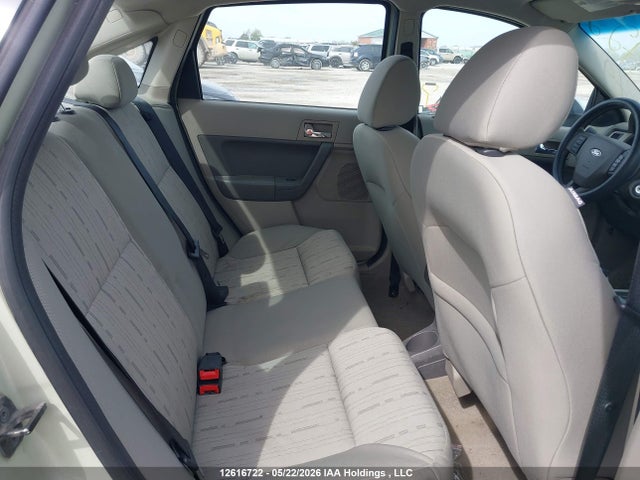 12616722 :رقم المزاد ، 1FAHP3FN6AW220878 vin ، 2010 Ford Focus Se مزاد بيع
