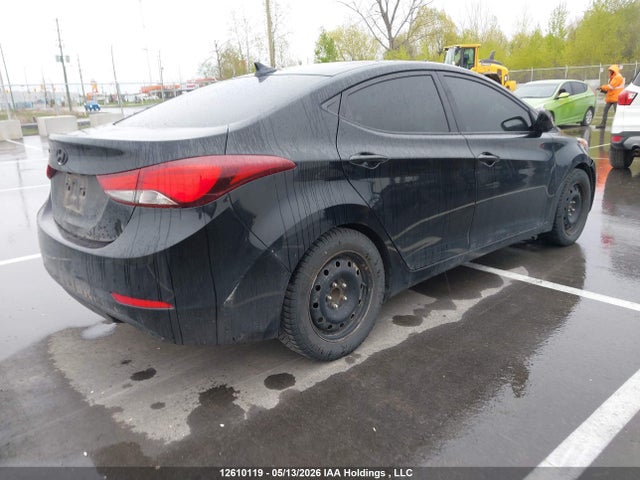 12610119 :رقم المزاد ، KMHDH4AH9FU418317 vin ، 2015 Hyundai Elantra Gls مزاد بيع