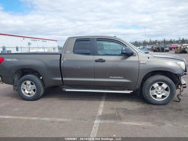 12586967 :رقم المزاد ، 5TFUY5F1XAX129153 vin ، 2010 Toyota Tundra Sr5 5.7l V8 مزاد بيع