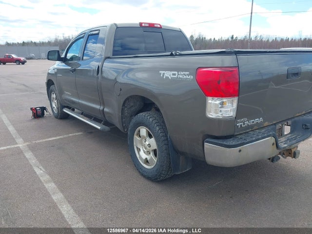 12586967 :رقم المزاد ، 5TFUY5F1XAX129153 vin ، 2010 Toyota Tundra Sr5 5.7l V8 مزاد بيع