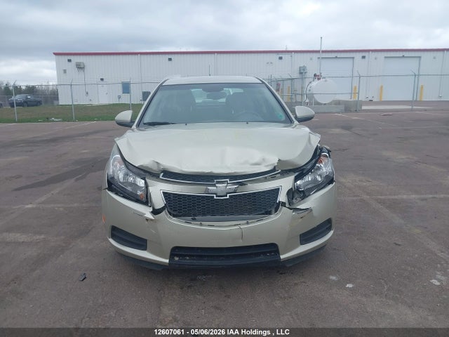 12607061 :رقم المزاد ، 1G1PC5SB7E7360794 vin ، 2014 Chevrolet Cruze 1lt مزاد بيع
