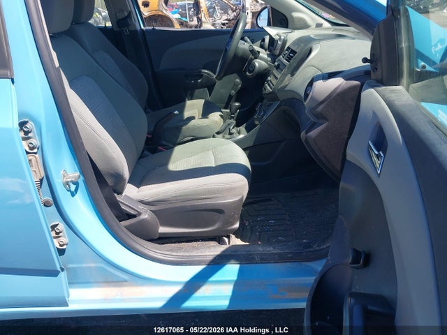 Продаж на аукціоні авто 2014 Chevrolet Sonic Ls Manual, vin: 1G1JB5EH6E4172634, номер лоту: 12617065