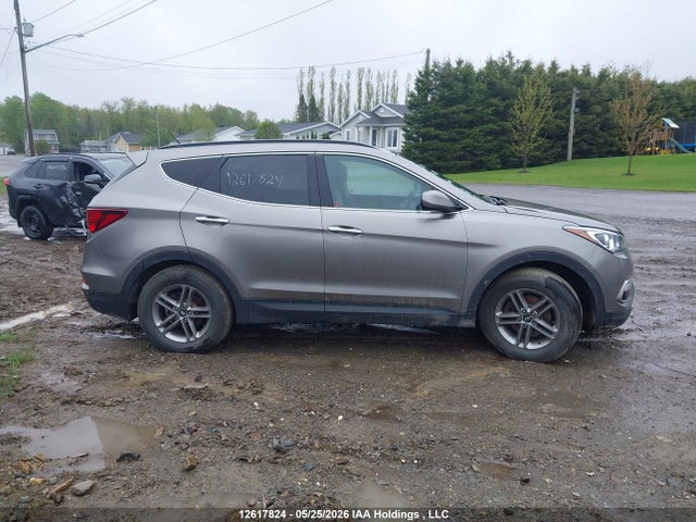 Продажа на аукционе авто 2018 Hyundai Santa Fe Sport 2.4 Base, vin: 5XYZTDLB2JG545812, номер лота: 12617824