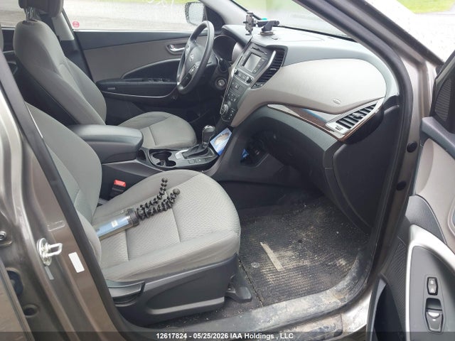 Продажа на аукционе авто 2018 Hyundai Santa Fe Sport 2.4 Base, vin: 5XYZTDLB2JG545812, номер лота: 12617824