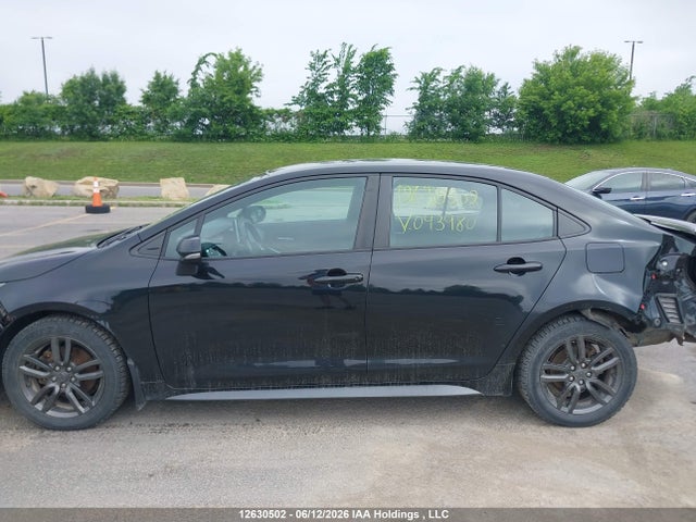 2021 Toyota Corolla Se მანქანა იყიდება აუქციონზე, vin: 5YFB4MBE5MP093980, აუქციონის ნომერი: 12630502