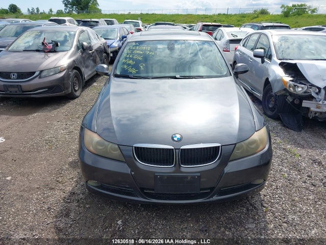 2006 Bmw 325 I მანქანა იყიდება აუქციონზე, vin: WBAVB13536KR66656, აუქციონის ნომერი: 12630518