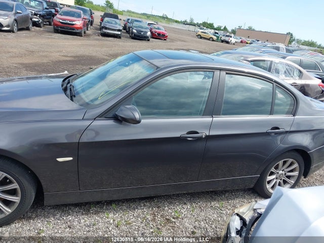 2006 Bmw 325 I მანქანა იყიდება აუქციონზე, vin: WBAVB13536KR66656, აუქციონის ნომერი: 12630518