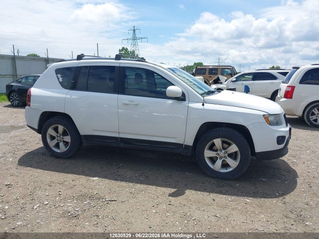 1C4NJDAB8ED603210 Jeep Compass Sport