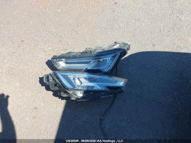 WAUENAF4XKN009542 Audi A4 Premium Plus