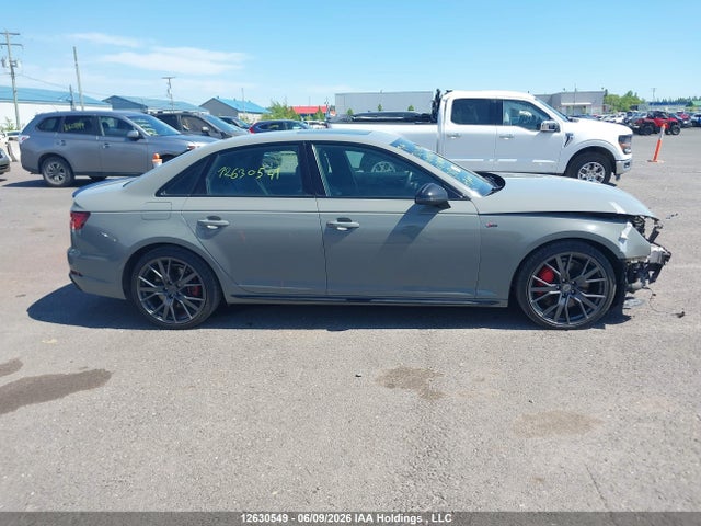 WAUENAF4XKN009542 Audi A4 Premium Plus