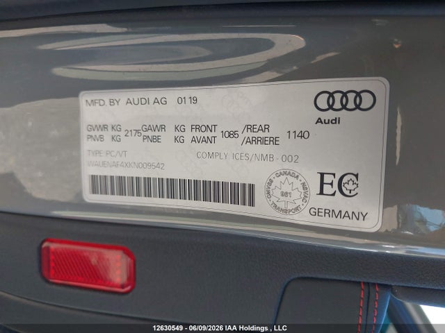 WAUENAF4XKN009542 Audi A4 Premium Plus