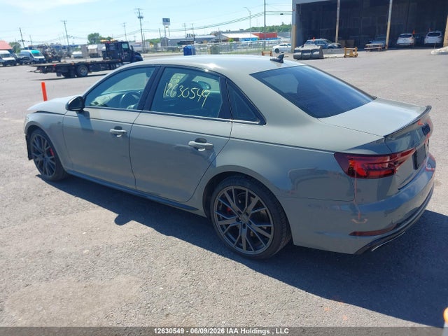 WAUENAF4XKN009542 Audi A4 Premium Plus