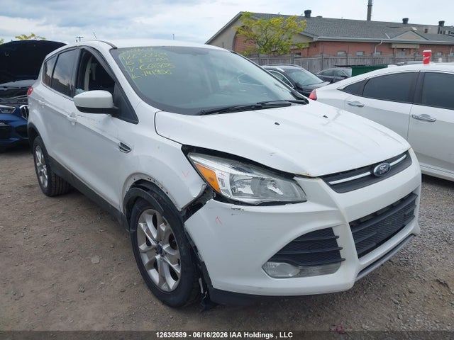 2016 Ford Escape მანქანა იყიდება აუქციონზე, vin: 1FMCU9GX4GUC68735, აუქციონის ნომერი: 12630589