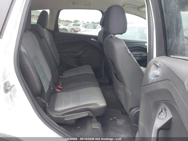 2016 Ford Escape მანქანა იყიდება აუქციონზე, vin: 1FMCU9GX4GUC68735, აუქციონის ნომერი: 12630589