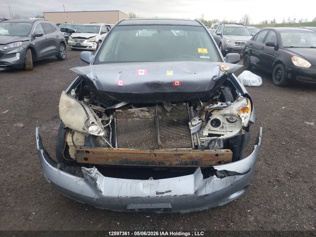 12597361 :رقم المزاد ، 2T1KR32E16C617446 vin ، 2006 Toyota Matrix Wagon مزاد بيع