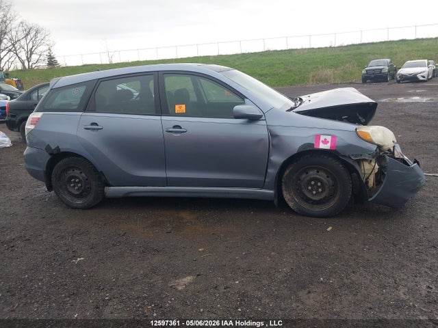 12597361 :رقم المزاد ، 2T1KR32E16C617446 vin ، 2006 Toyota Matrix Wagon مزاد بيع