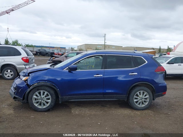 12630628 :رقم المزاد ، 5N1AT2MV6JC806742 vin ، 2018 Nissan Rogue Sv/sl مزاد بيع