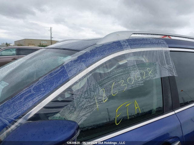 12630628 :رقم المزاد ، 5N1AT2MV6JC806742 vin ، 2018 Nissan Rogue Sv/sl مزاد بيع