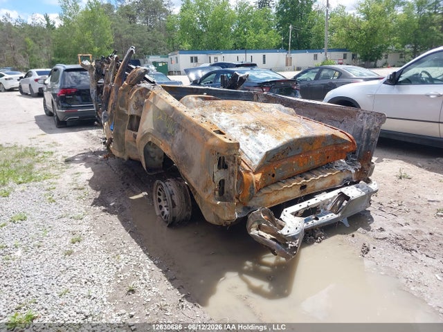 GMC Sierra 1500 Pro 2022 1GTRUAED0NZ522532 Image 3