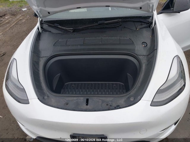 Tesla Model Y Performance 2023 7SAYGDEF9PF665142 Image 10