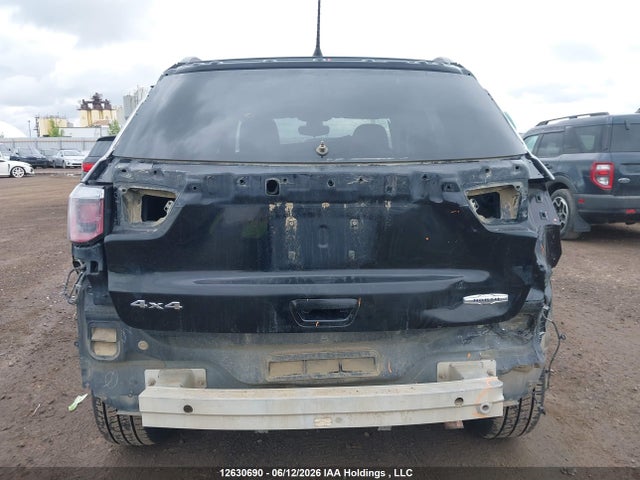 Jeep Compass Latitude 2018 3C4NJDBB2JT127958 Image 17