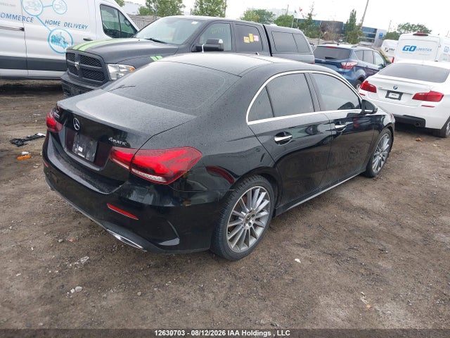 W1K3G4FB3LW043845 Mercedes-Benz A 220 4matic