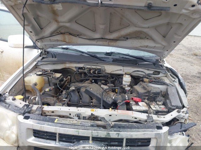 2008 Ford Escape Limited მანქანა იყიდება აუქციონზე, vin: 1FMCU94188KD04729, აუქციონის ნომერი: 12630705