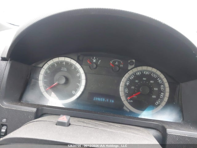 2008 Ford Escape Limited მანქანა იყიდება აუქციონზე, vin: 1FMCU94188KD04729, აუქციონის ნომერი: 12630705