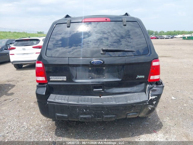 2010 Ford Escape Xlt Automatic მანქანა იყიდება აუქციონზე, vin: 1FMCU0DG7AKC02117, აუქციონის ნომერი: 12630733
