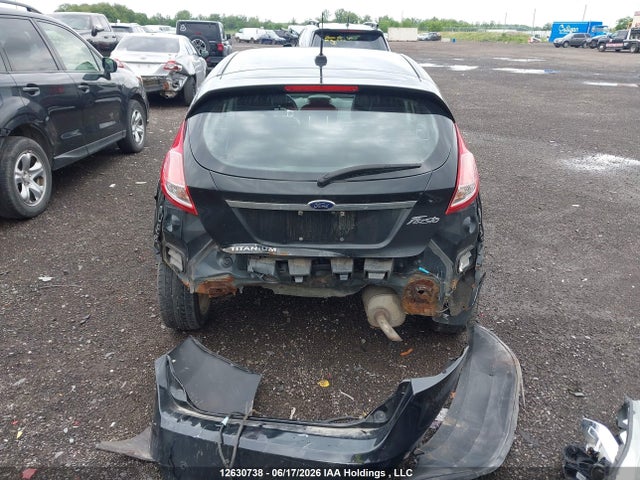 12630738 :رقم المزاد ، 3FADP4FJXFM155283 vin ، 2015 Ford Fiesta Titanium مزاد بيع