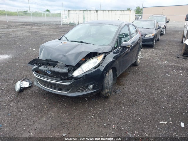 12630738 :رقم المزاد ، 3FADP4FJXFM155283 vin ، 2015 Ford Fiesta Titanium مزاد بيع