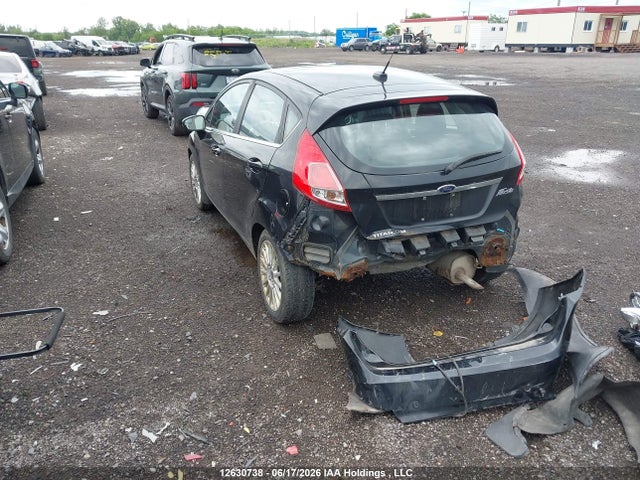 12630738 :رقم المزاد ، 3FADP4FJXFM155283 vin ، 2015 Ford Fiesta Titanium مزاد بيع