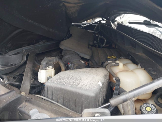 1GTPUEEL9NZ643551 GMC Sierra 1500 At4