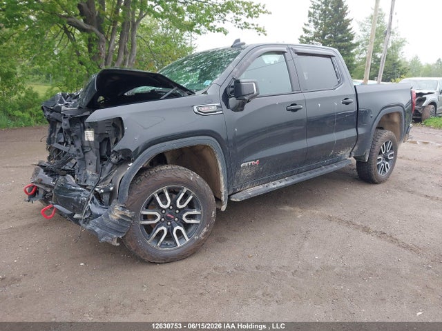 1GTPUEEL9NZ643551 GMC Sierra 1500 At4