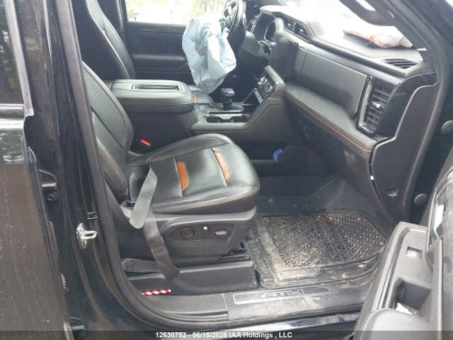 1GTPUEEL9NZ643551 GMC Sierra 1500 At4