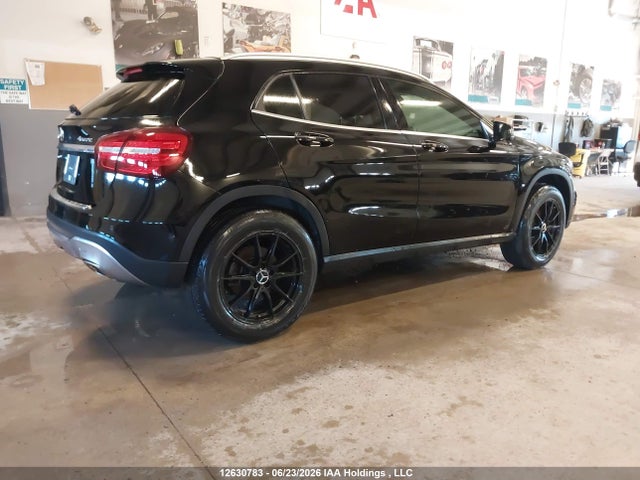WDCTG4GB5JJ501351 Mercedes-Benz Gla 250 4matic
