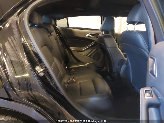 WDCTG4GB5JJ501351 Mercedes-Benz Gla 250 4matic