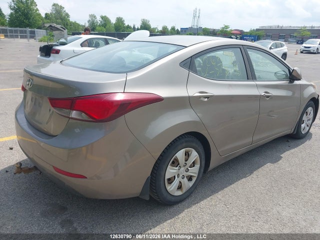 5NPDH4AE5FH578795 Hyundai Elantra Se/sport/limited