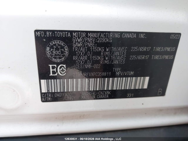 2T3B1RFVXPC358811 Toyota RAV4 LE