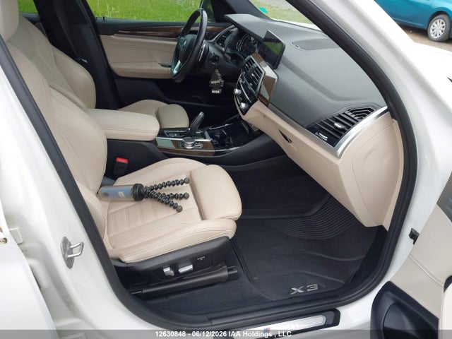 BMW X3 M40i 2018 5UXTS3C54J0Y95038 Image 5