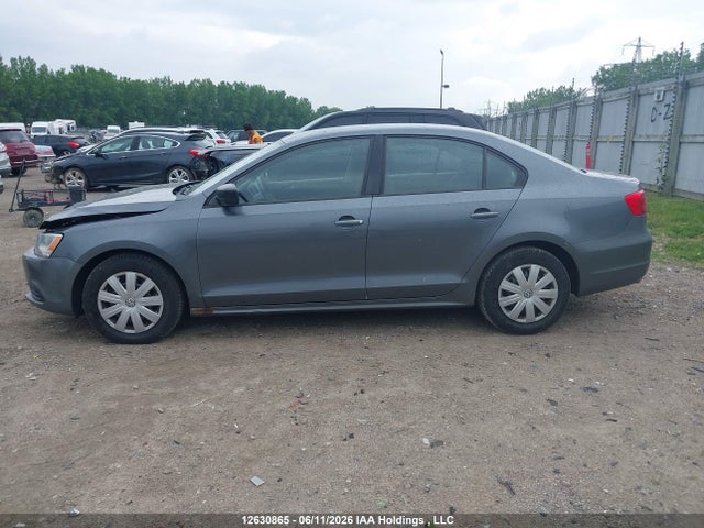 Продаж на аукціоні авто 2013 Volkswagen Jetta 2.0l Trendline/2.0l Trendline+, vin: 3VW2K7AJ3DM271430, номер лоту: 12630865