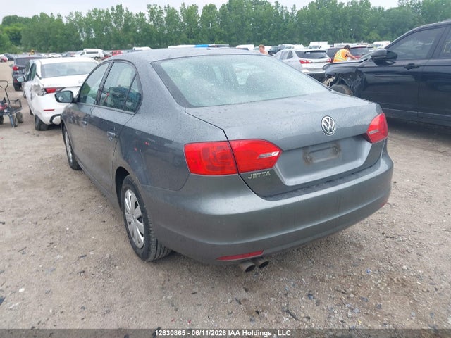 Продаж на аукціоні авто 2013 Volkswagen Jetta 2.0l Trendline/2.0l Trendline+, vin: 3VW2K7AJ3DM271430, номер лоту: 12630865