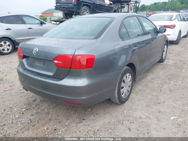 Продаж на аукціоні авто 2013 Volkswagen Jetta 2.0l Trendline/2.0l Trendline+, vin: 3VW2K7AJ3DM271430, номер лоту: 12630865
