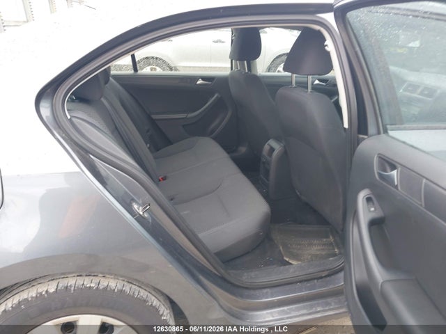 Продаж на аукціоні авто 2013 Volkswagen Jetta 2.0l Trendline/2.0l Trendline+, vin: 3VW2K7AJ3DM271430, номер лоту: 12630865