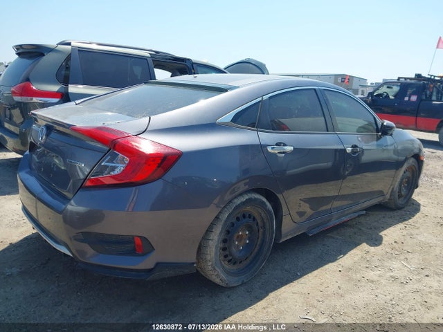 Honda Civic Touring 2019 2HGFC1F95KH106344 Image 4