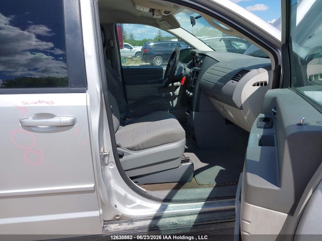 Продажа на аукционе авто 2008 Dodge Grand Caravan Se, vin: 2D8HN44H48R809581, номер лота: 12630882