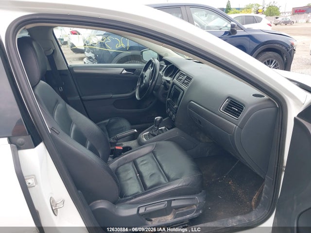 3VWL07AJ3GM418568 Volkswagen Jetta Sel/sel Premium